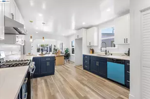 7850 Lockwood St, Oakland, CA 94621 - Photo 14