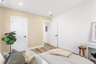 7850 Lockwood St, Oakland, CA 94621 - Photo 20