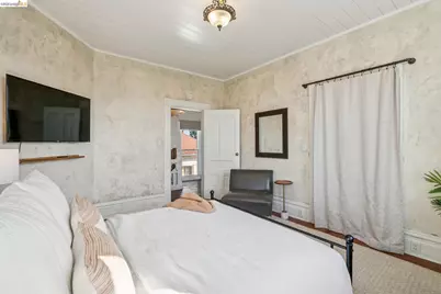 2503 16th St, Oakland, CA 94601 - Photo 42