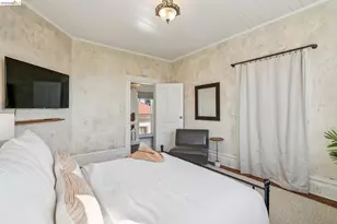 2503 16th St, Oakland, CA 94601 - Photo 42