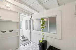 2503 16th St, Oakland, CA 94601 - Photo 52