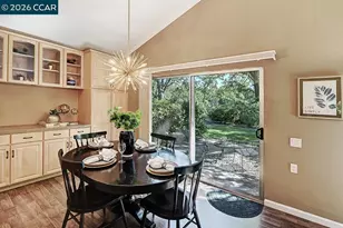 2152 Tice Creek Dr, Walnut Creek, CA 94595 - Photo 18