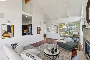 46 Carisbrook Ln, Oakland, CA 94611 - Photo 8