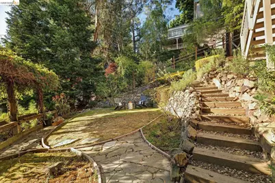 6203 Westwood Way, Oakland, CA 94611 - Photo 42