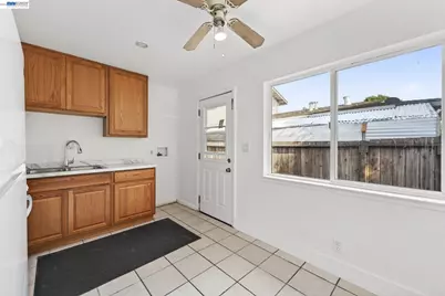 3350-3352 Senter Rd, San Jose, CA 95111 - Photo 8