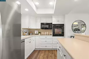 3136 Ptarmigan Dr, Walnut Creek, CA 94595 - Photo 8