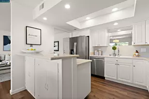 3136 Ptarmigan Dr, Walnut Creek, CA 94595 - Photo 10