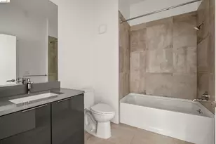 1545 32nd St, Oakland, CA 94608 - Photo 22