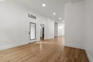 1545 32nd St, Oakland, CA 94608 - Photo 2