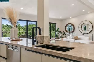 205 Crestview Dr, Orinda, CA 94563 - Photo 24