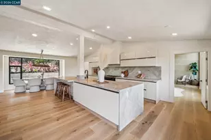 205 Crestview Dr, Orinda, CA 94563 - Photo 22