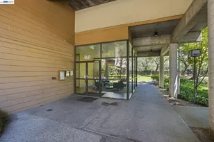 460 Civic Dr, Walnut Creek, CA 94596 - Photo 2