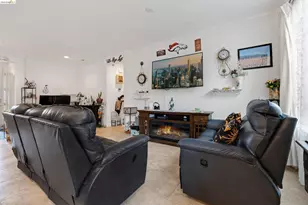 331 Kestrel Wy, Rio Vista, CA 94571 - Photo 6