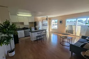 3090 Los Prados, San Mateo, CA 94403 - Photo 2