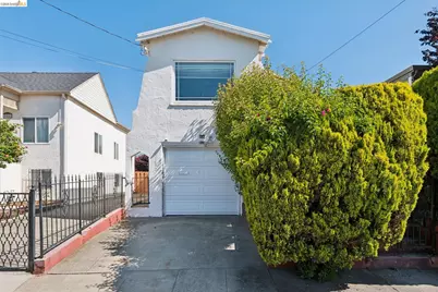 978 43rd St, Oakland, CA 94608 - Photo 2