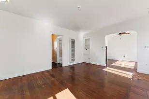 978 43rd St, Oakland, CA 94608 - Photo 8