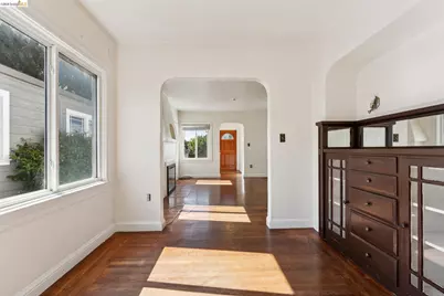 978 43rd St, Oakland, CA 94608 - Photo 14