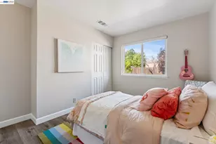 417 Maitland Dr, Alameda, CA 94502 - Photo 26