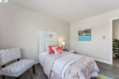 417 Maitland Dr, Alameda, CA 94502 - Photo 24