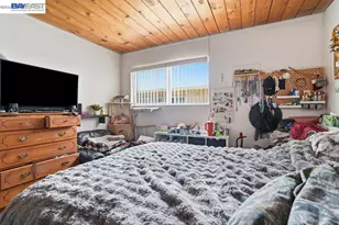1486 Marclair Dr, Concord, CA 94521 - Photo 20