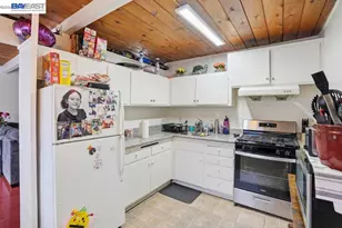1486 Marclair Dr, Concord, CA 94521 - Photo 12