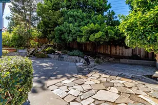 220 Valley Glen Ln, Martinez, CA 94553 - Photo 54