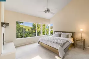 220 Valley Glen Ln, Martinez, CA 94553 - Photo 8
