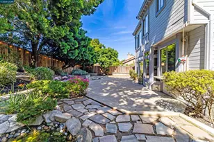 220 Valley Glen Ln, Martinez, CA 94553 - Photo 60