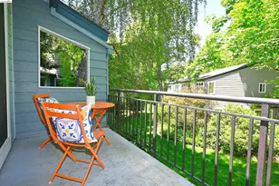 40 Emery Bay Dr, Emeryville, CA 94608 - Photo 24