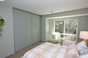 40 Emery Bay Dr, Emeryville, CA 94608 - Photo 18