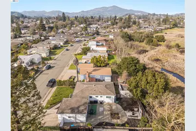 1382 Donna Street, Novato, CA 94947 - Photo 58