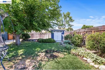 168 Albatross Avenue, Livermore, CA 94550 - Photo 44
