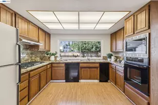 12228 Toluca Dr, San Ramon, CA 94583 - Photo 14
