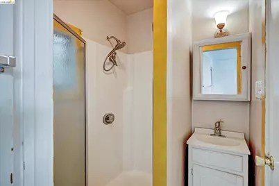 1437 56th Ave, Oakland, CA 94621 - Photo 42