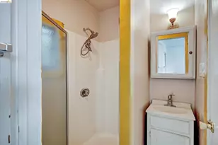 1437 56th Ave, Oakland, CA 94621 - Photo 42