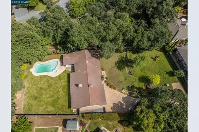 5305 Pine Hollow Rd, Concord, CA 94521 - Photo 8