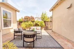 2700 Spindrift Ct, Hayward, CA 94545 - Photo 18