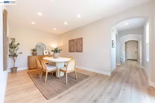 2700 Spindrift Ct, Hayward, CA 94545 - Photo 16