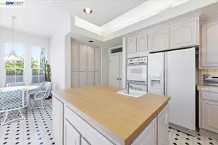720 Promontory Point Ln, Foster City, CA 94404 - Photo 26