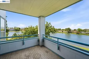 720 Promontory Point Ln, Foster City, CA 94404 - Photo 20