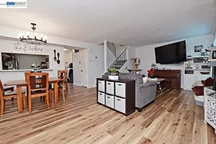 25105 Vista Greens Ct, Hayward, CA 94541 - Photo 2