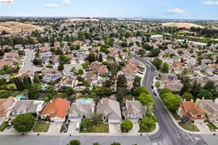 2433 Mimosa Way, Antioch, CA 94509 - Photo 6