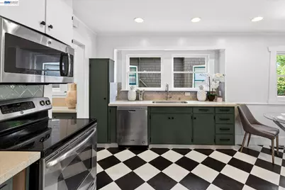 3103 Central Ave, Alameda, CA 94501 - Photo 12