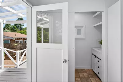 3103 Central Ave, Alameda, CA 94501 - Photo 18