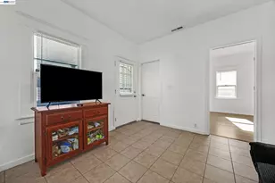 1010 4th St, Antioch, CA 94509 - Photo 8