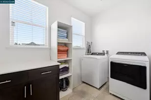1671 Mulholland Dr, Lathrop, CA 95330 - Photo 26