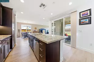 1671 Mulholland Dr, Lathrop, CA 95330 - Photo 14