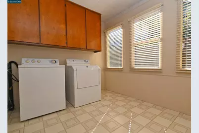 625 Winslow Street, Crockett, CA 94525 - Photo 16