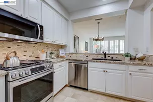 23158 Canyon Terrace Dr, Castro Valley, CA 94552 - Photo 18