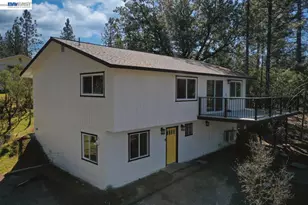 12017 Hillhurst Cir, Groveland, CA 95321 - Photo 1